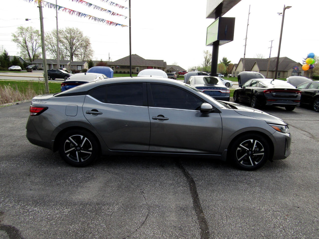 Used 2024 Nissan Sentra SV image 8