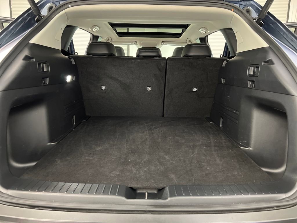 Used 2025 MAZDA CX-50 AWD 2.5 S w/ Premium Package image 28