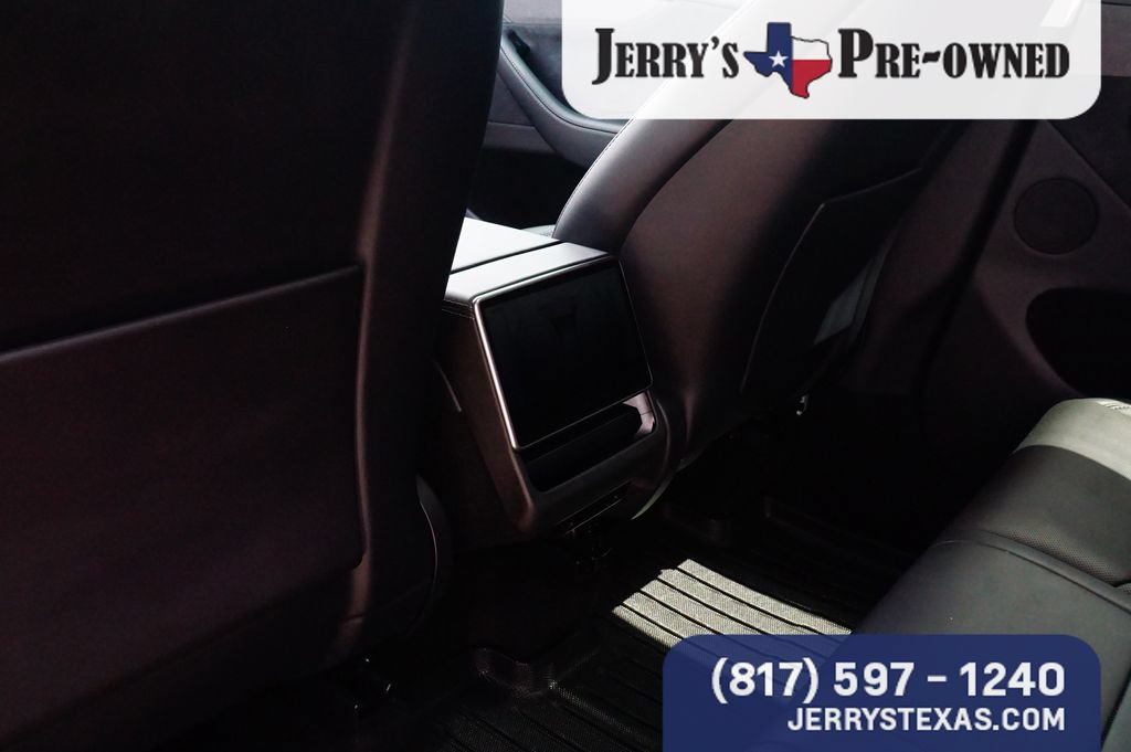 Used 2026 Tesla Model Y Long Range AWD/4WD image 19