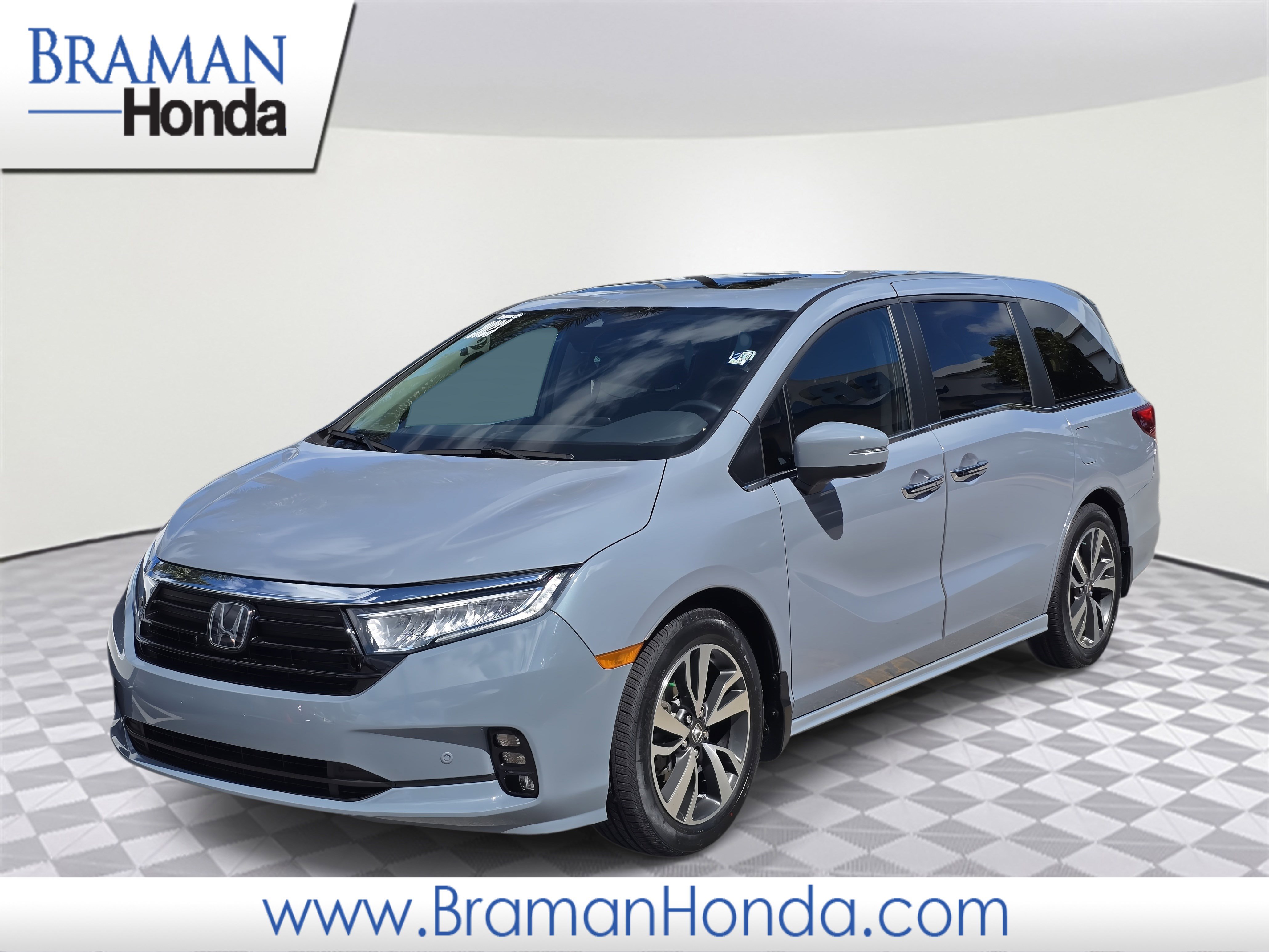 Used 2023 Honda Odyssey Touring