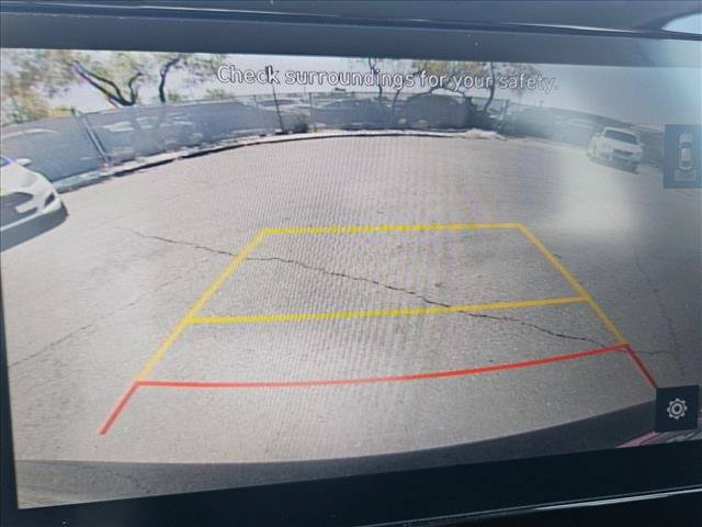 Used 2022 Hyundai Palisade SEL FWD image 13