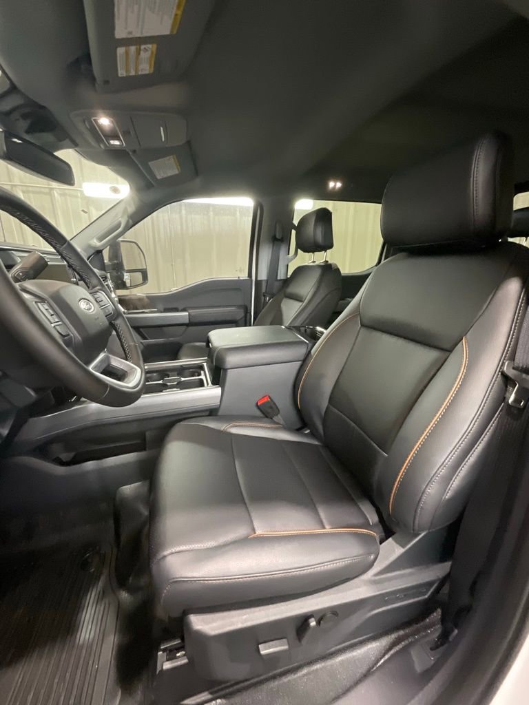 New 2026 Ford F350 Lariat image 10