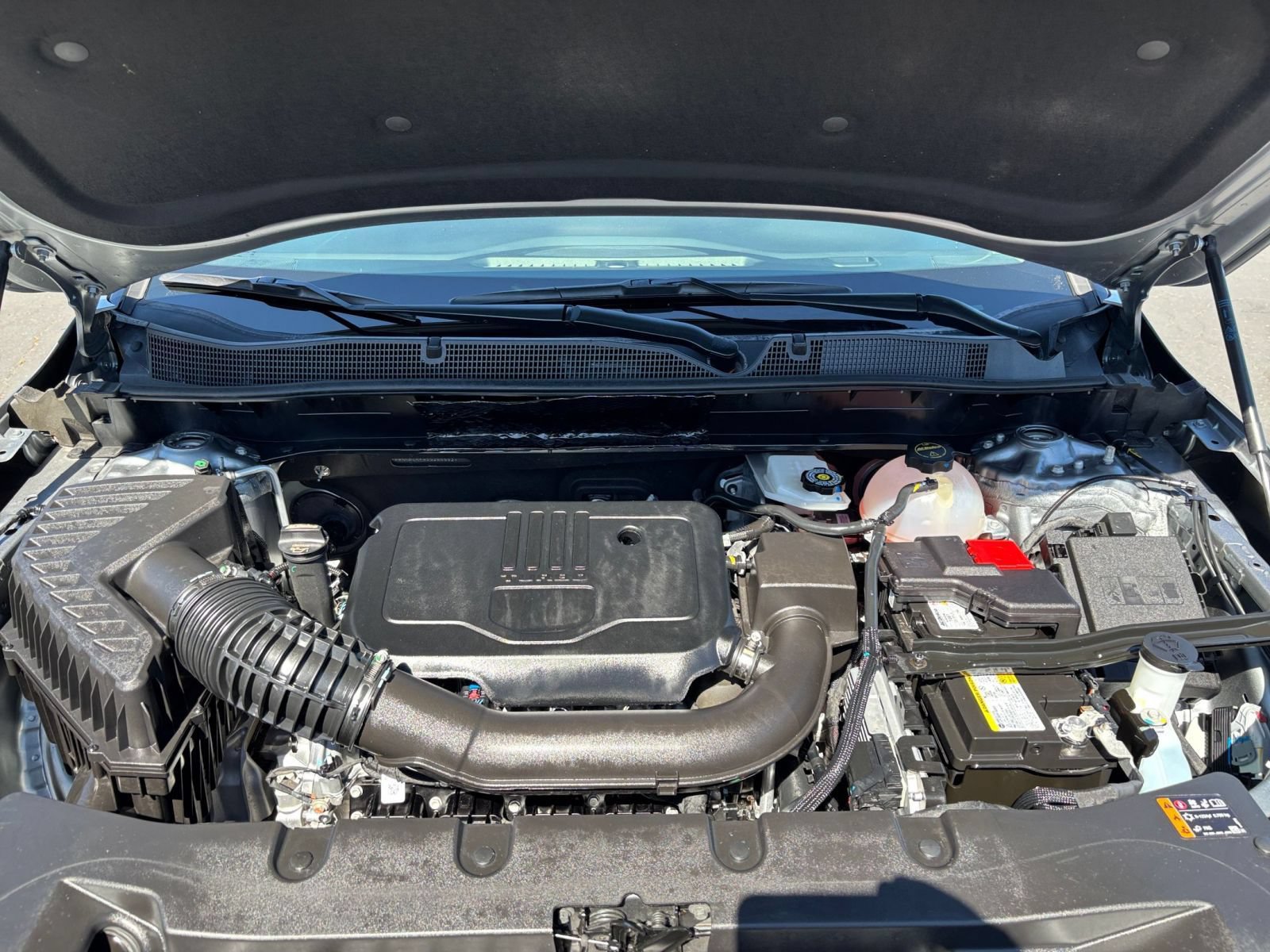 Used 2025 Chevrolet Blazer LT FWD image 33