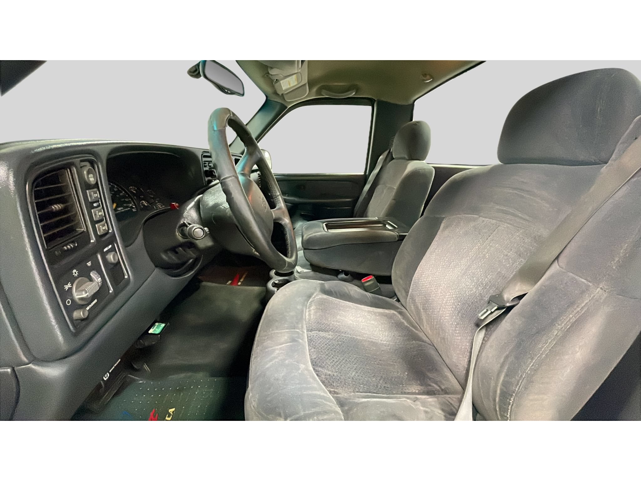 Used 2001 Chevrolet Silverado 1500 LS w/ Off-Road Chassis Pkg AWD/4WD image 12