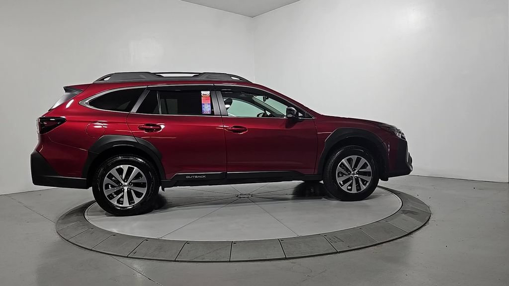 Used 2024 Subaru Outback Premium AWD/4WD image 7