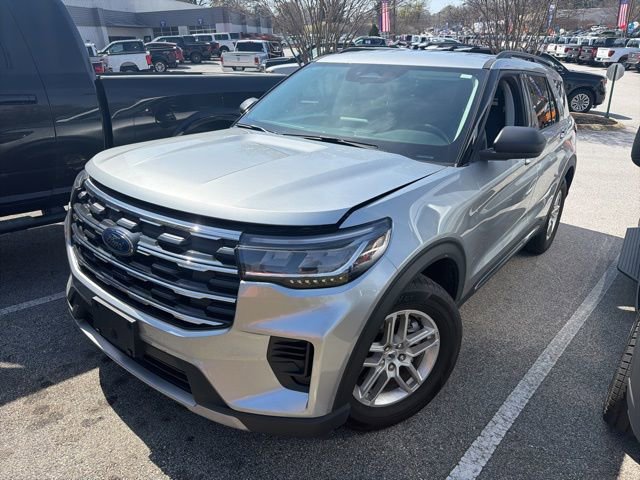 Used 2025 Ford Explorer Active