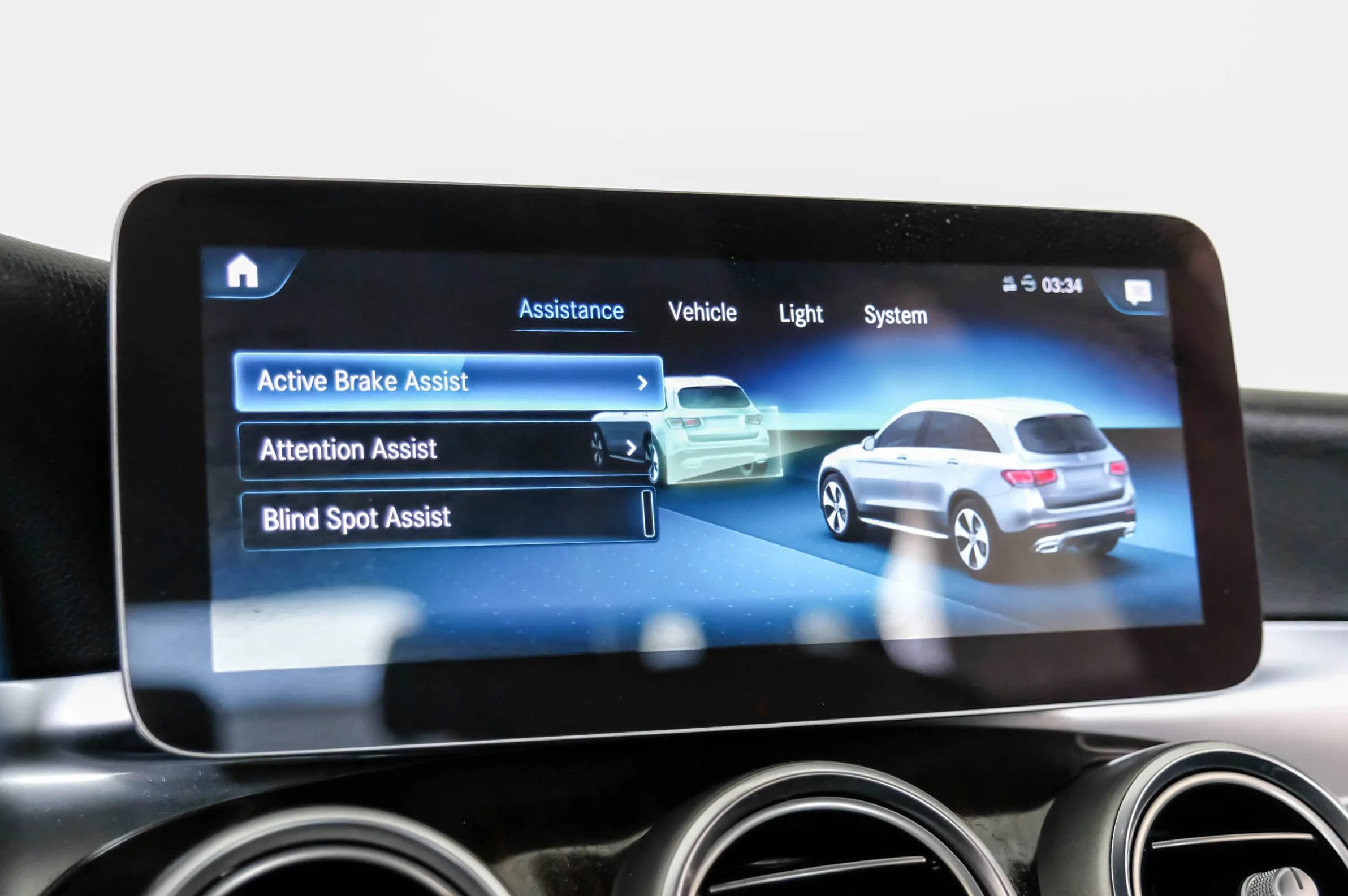 Used 2020 Mercedes-Benz GLC 300 4MATIC image 31