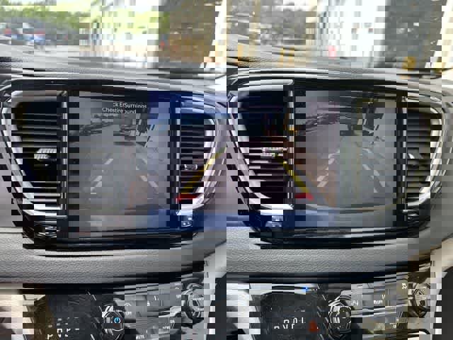 Used 2022 Chrysler Pacifica Touring-L FWD image 8