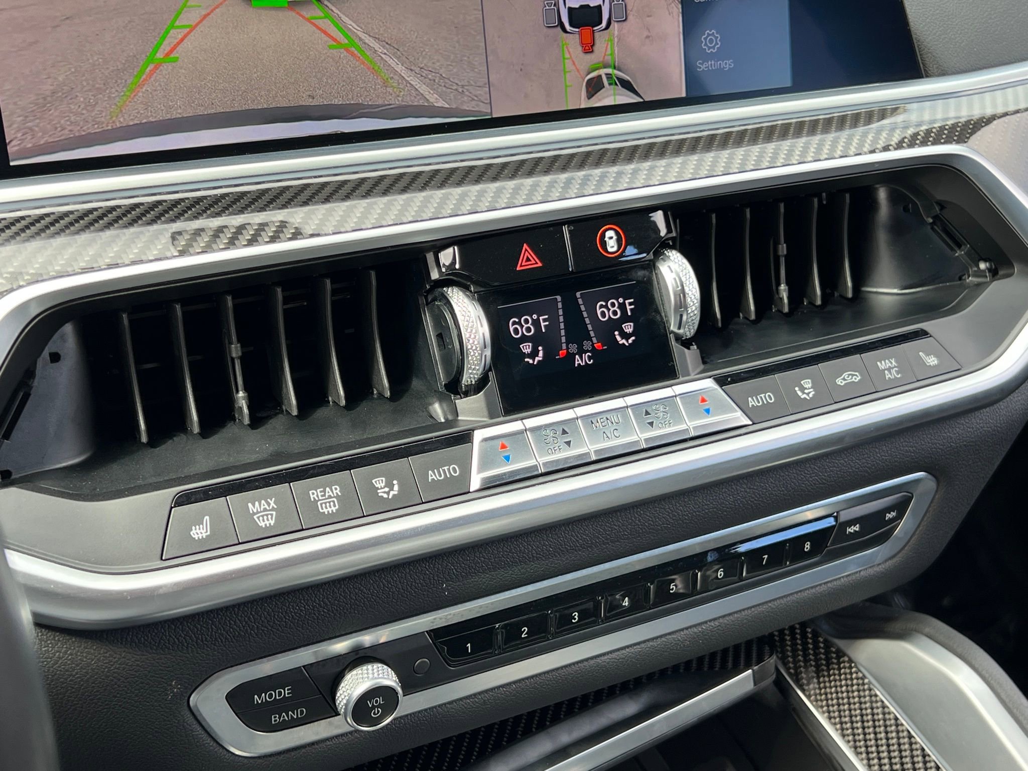 Used 2020 BMW X6 M50i w/ Executive Package image 32