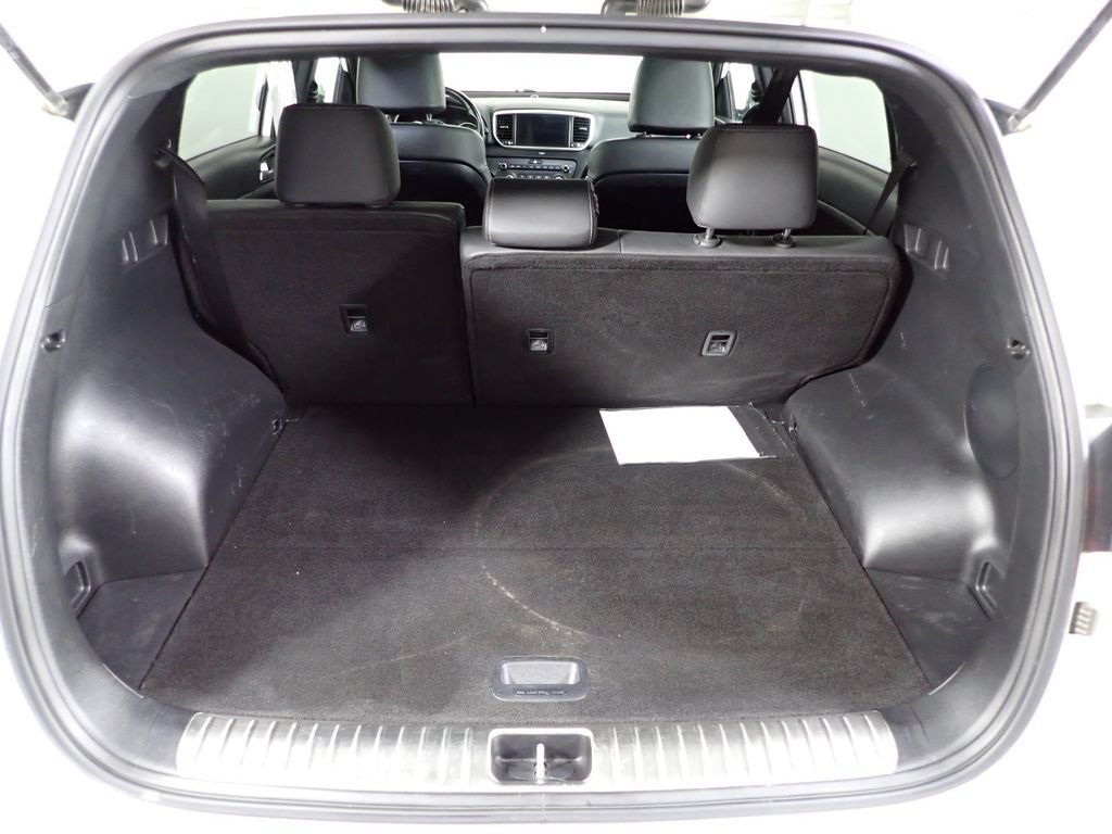 Used 2022 Kia Sportage Nightfall Edition AWD/4WD image 19