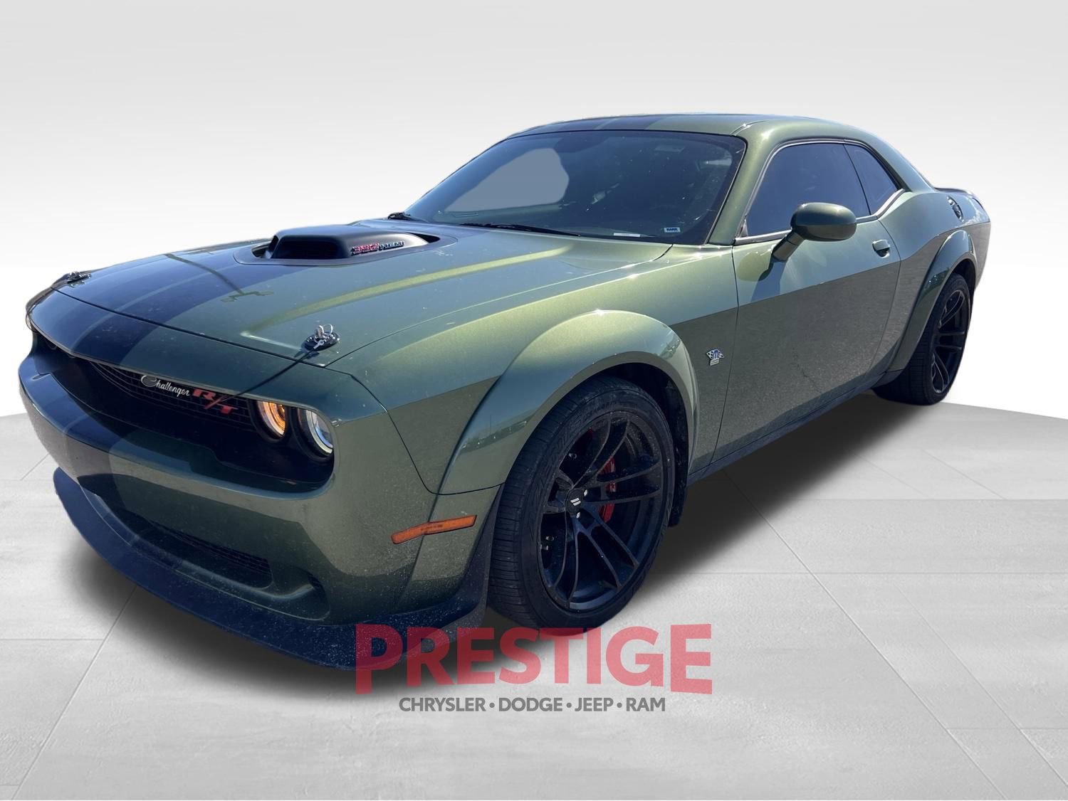 Used 2021 Dodge Challenger R/T Scat Pack RWD image 12