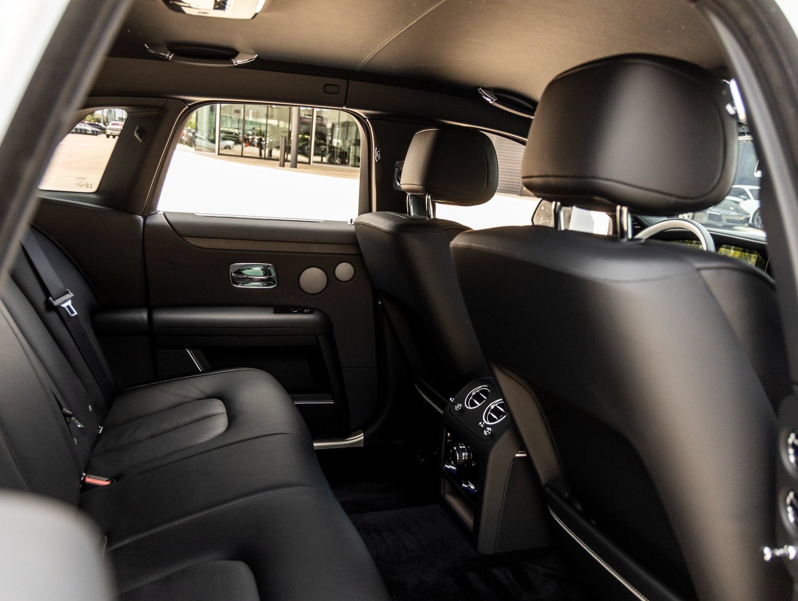 Certified 2024 Rolls-Royce Ghost AWD/4WD image 44
