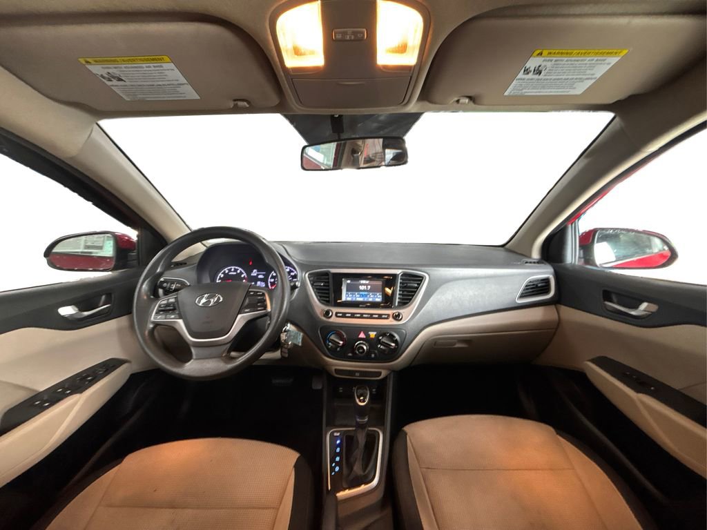 Used 2020 Hyundai Accent SE w/ Cargo Package image 24