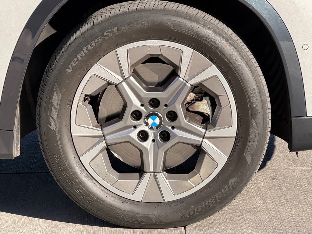 Used 2024 BMW X1 xDrive28i image 6