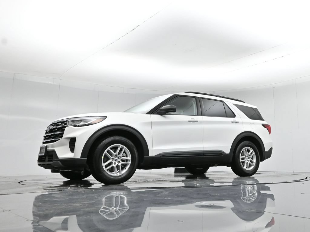 New 2026 Ford Explorer Active RWD image 48