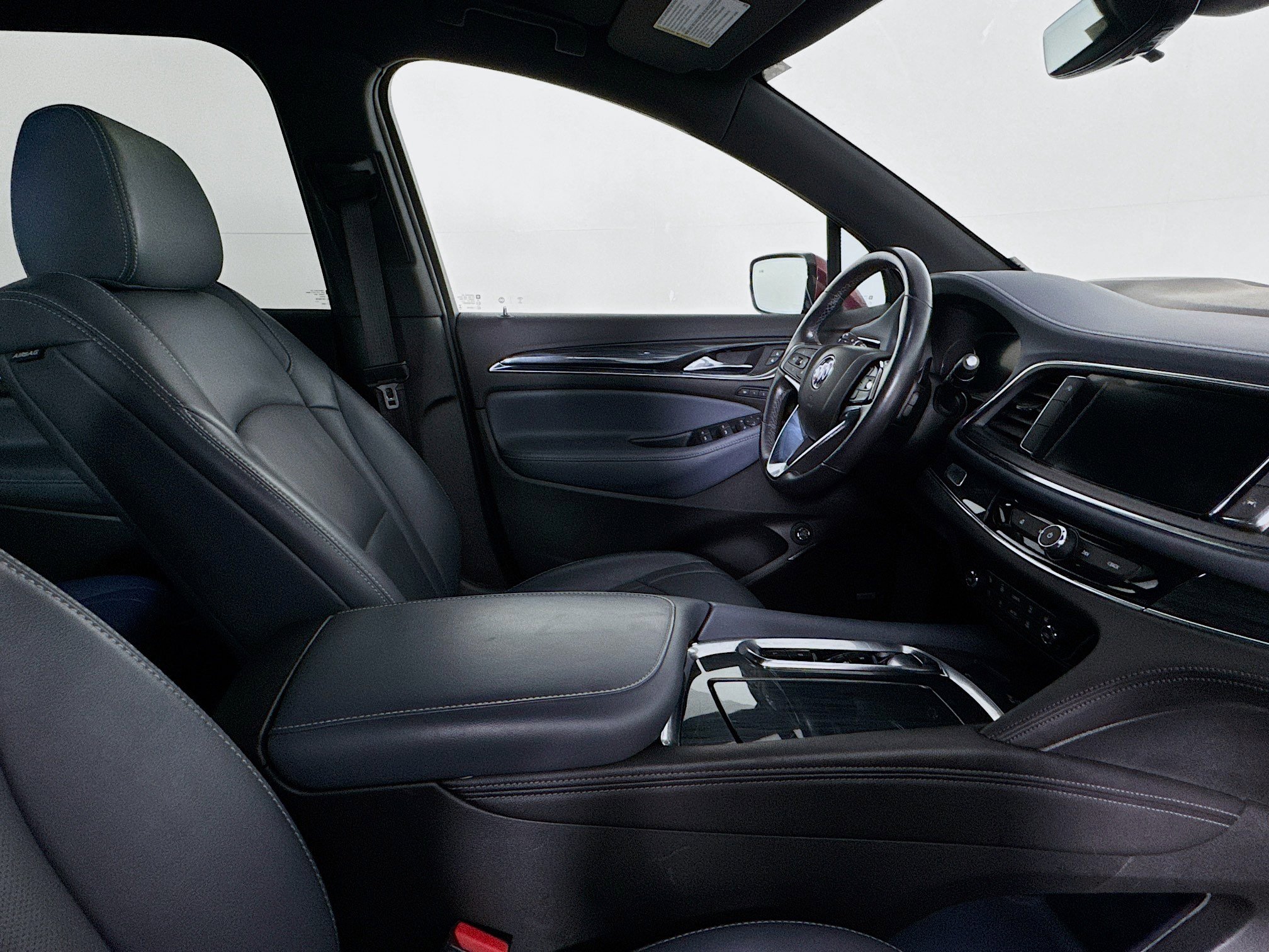 Used 2024 Buick Enclave Premium image 28