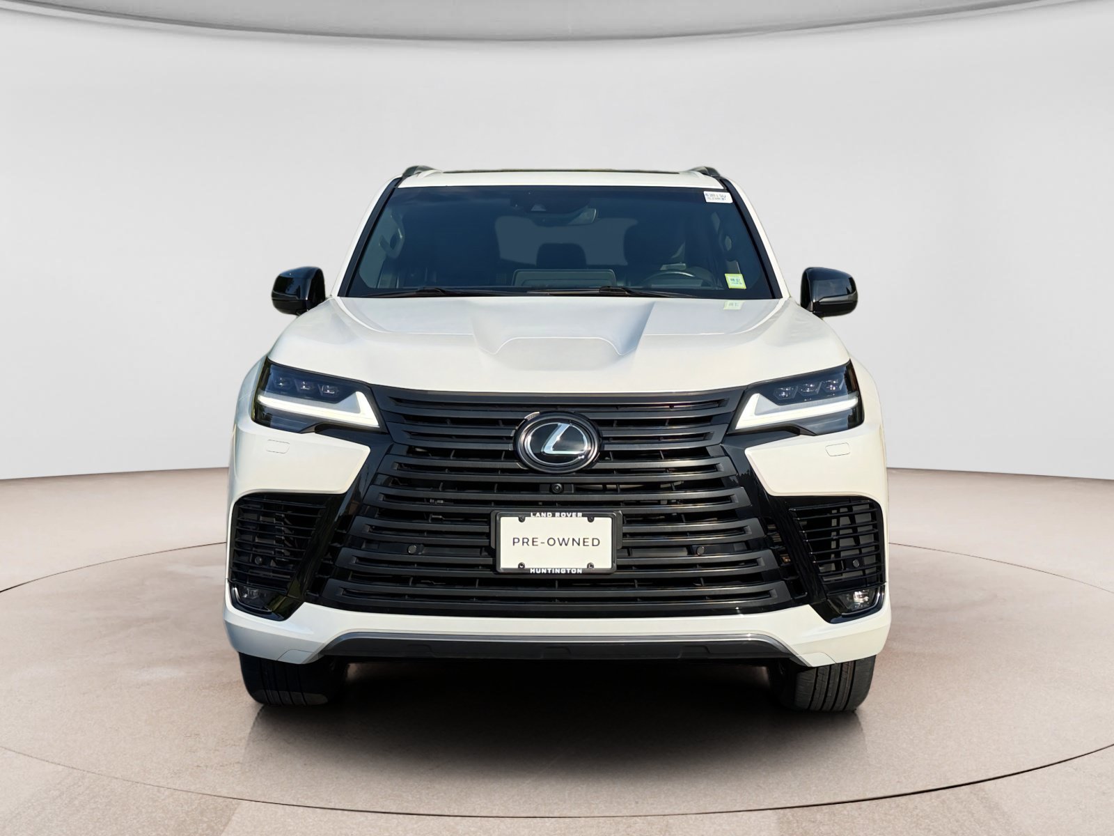 Used 2024 Lexus LX 600 4WD w/ Appearance Package image 8