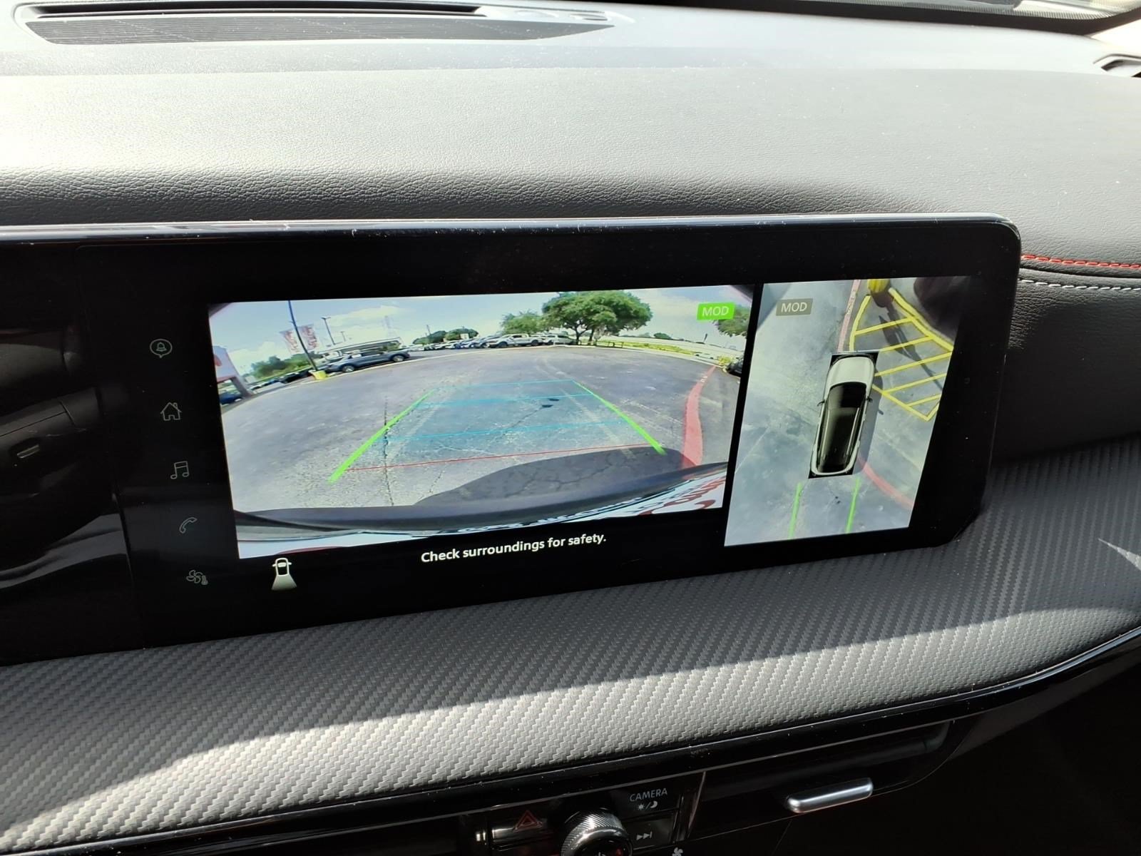 Used 2025 Nissan Kicks SR FWD image 19