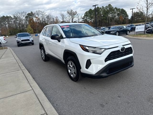 Used 2024 Toyota RAV4 LE image 6