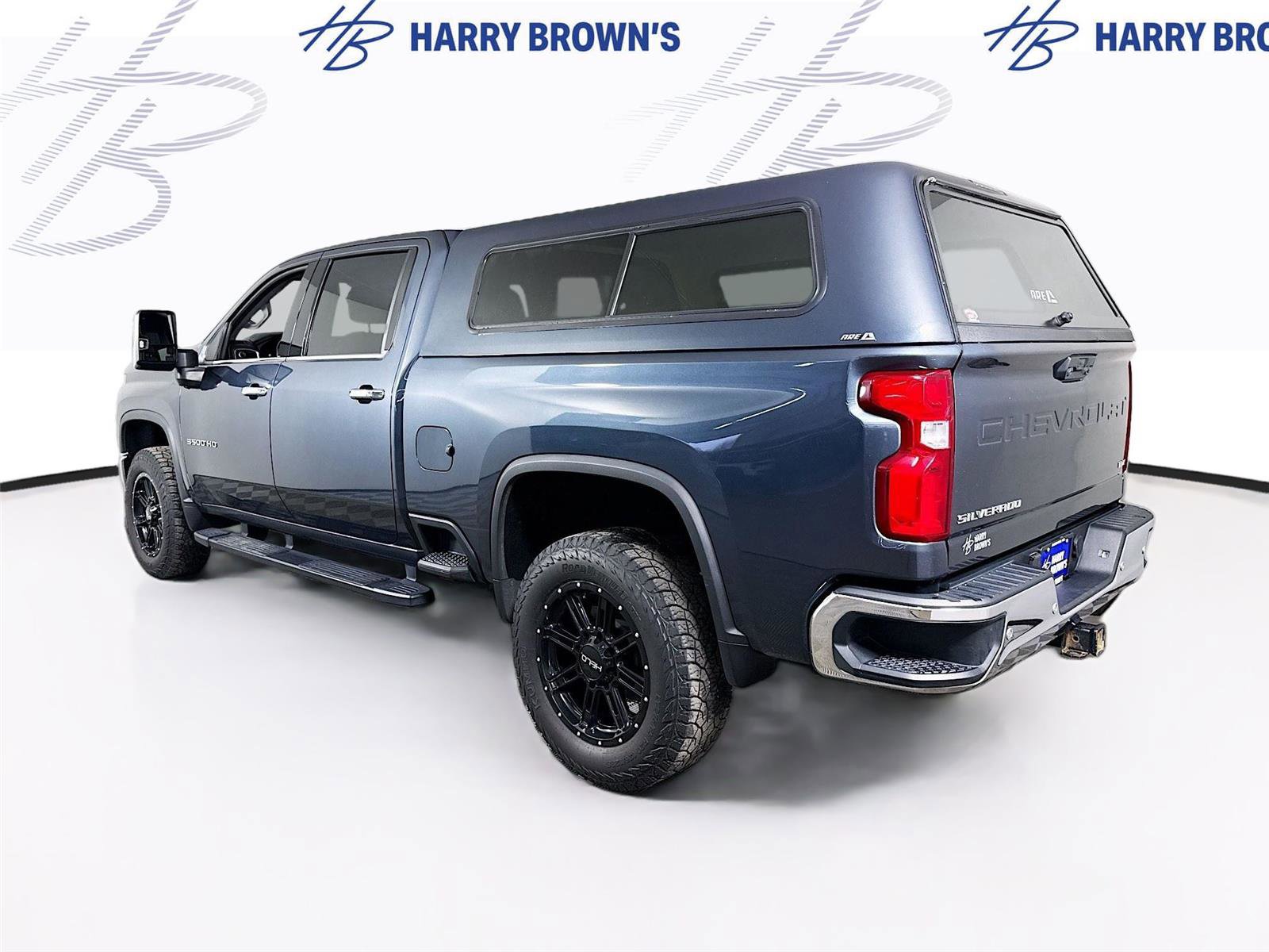 Used 2020 Chevrolet Silverado 3500 LTZ w/ LTZ Premium Package image 31
