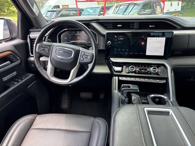 Used 2022 GMC Sierra 1500 Denali AWD/4WD image 11