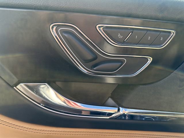 Used 2020 Lincoln Corsair Reserve image 15