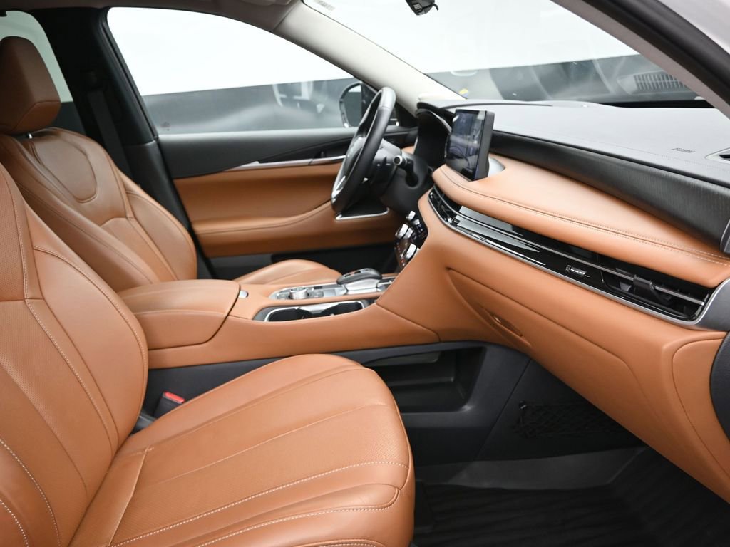 Used 2023 INFINITI QX60 Sensory w/ Vision Package image 24