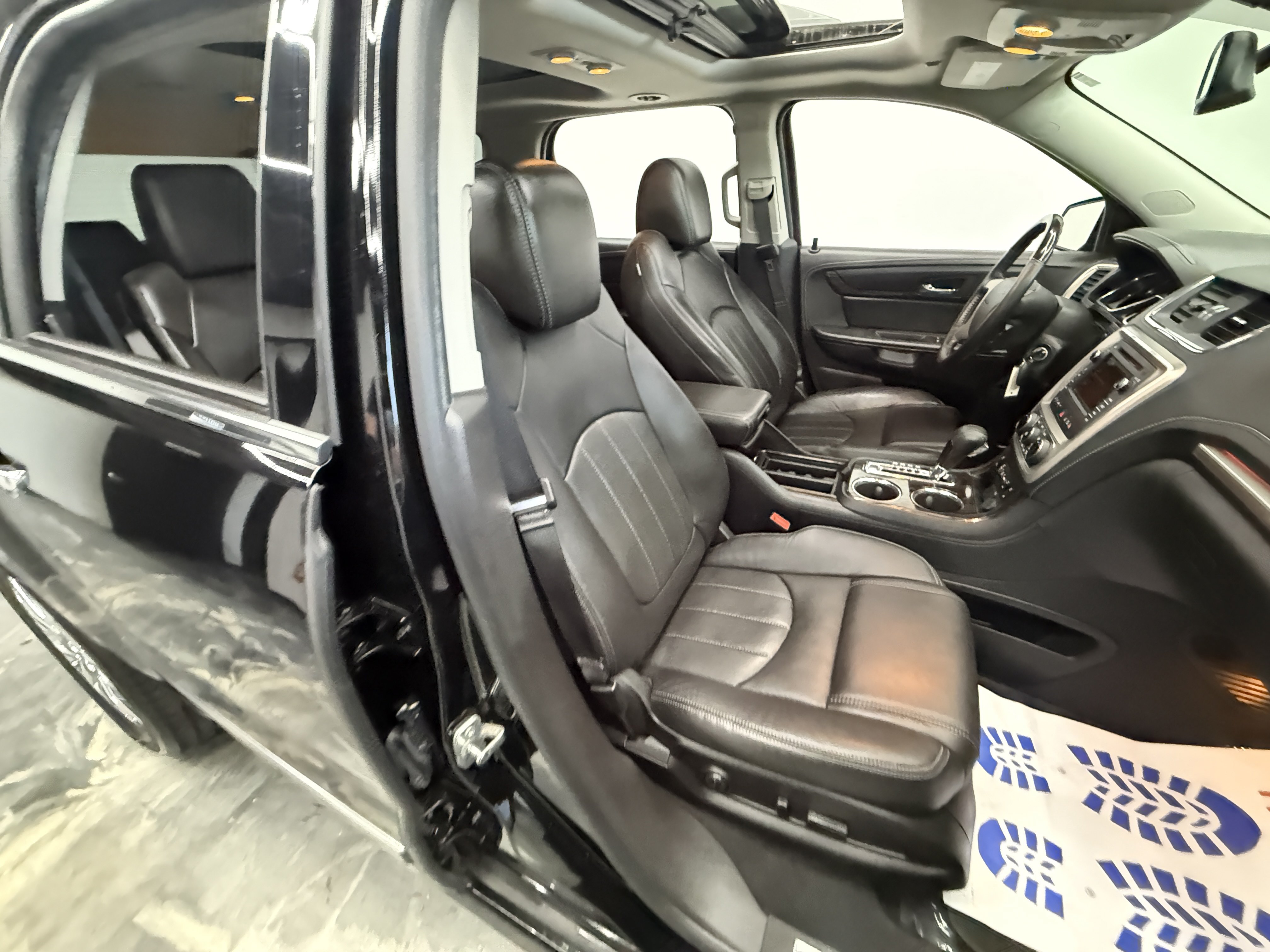 Used 2016 GMC Acadia Denali AWD/4WD image 25