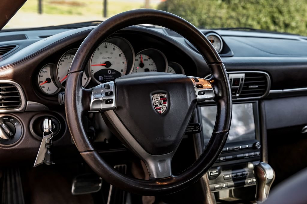 Used 2009 Porsche 911 Turbo image 14