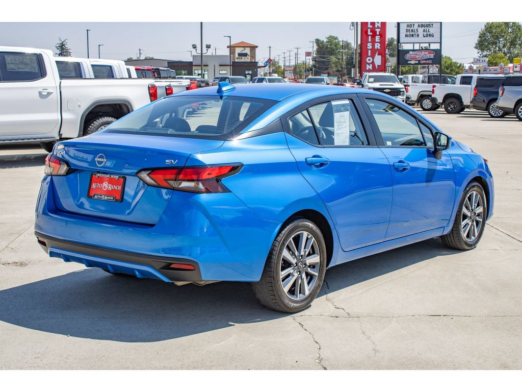 Used 2023 Nissan Versa SV FWD image 8