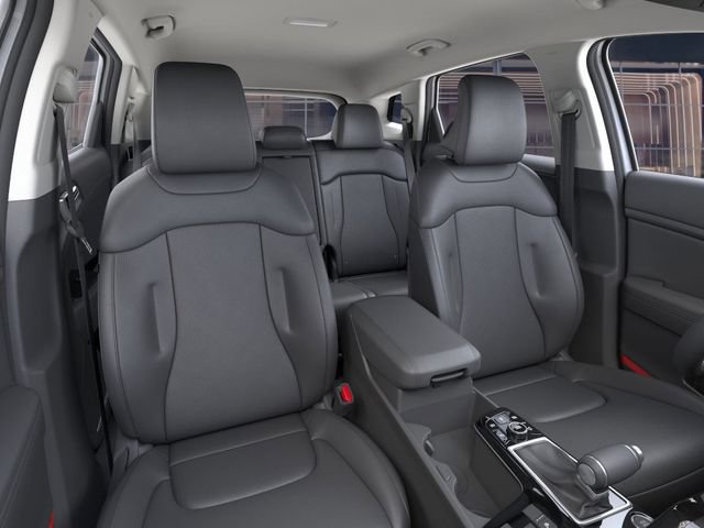 Certified 2025 Kia Sportage EX FWD image 15