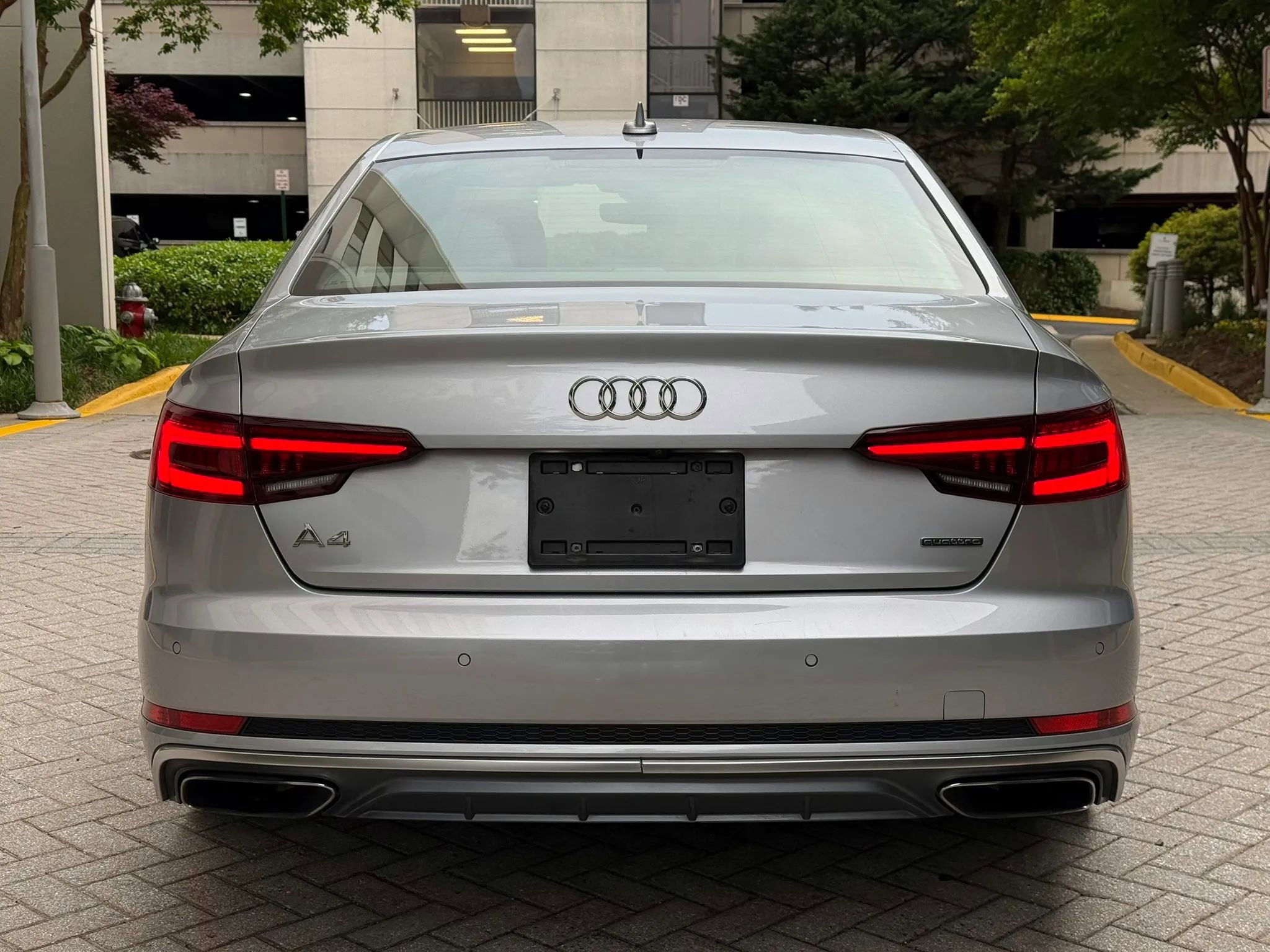 Used 2019 Audi A4 2.0T Premium Plus w/ Premium Plus Package AWD/4WD image 5
