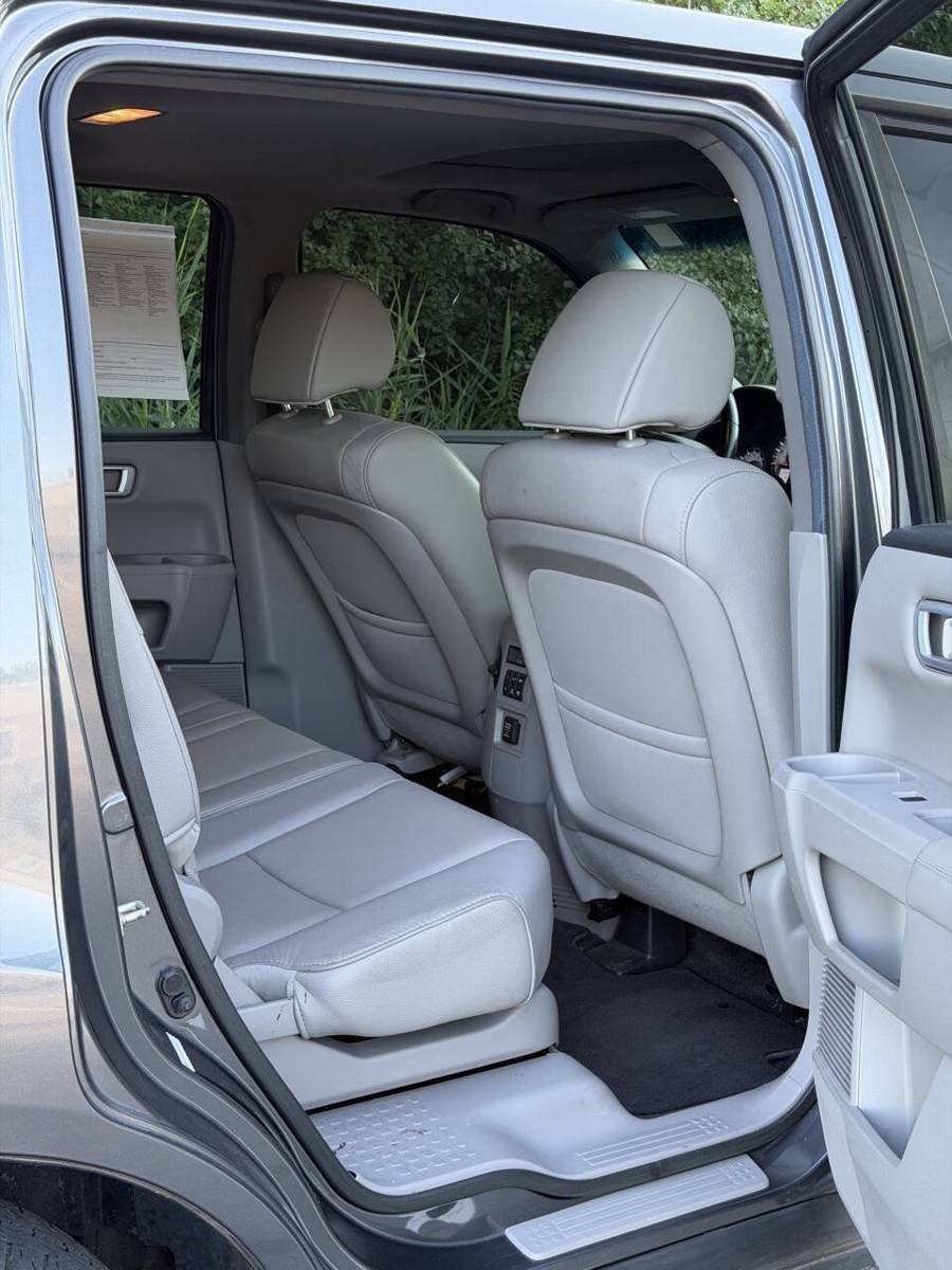 Used 2012 Honda Pilot EX-L image 8