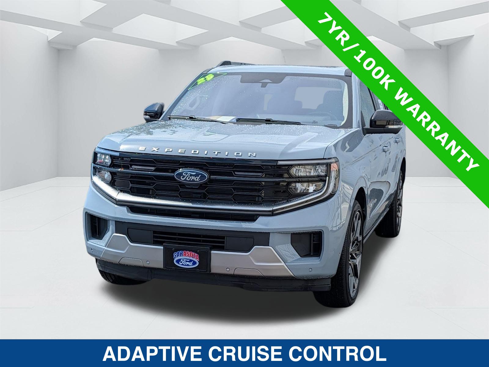 Certified 2025 Ford Expedition Max Platinum w/ Driver's Package AWD/4WD image 7