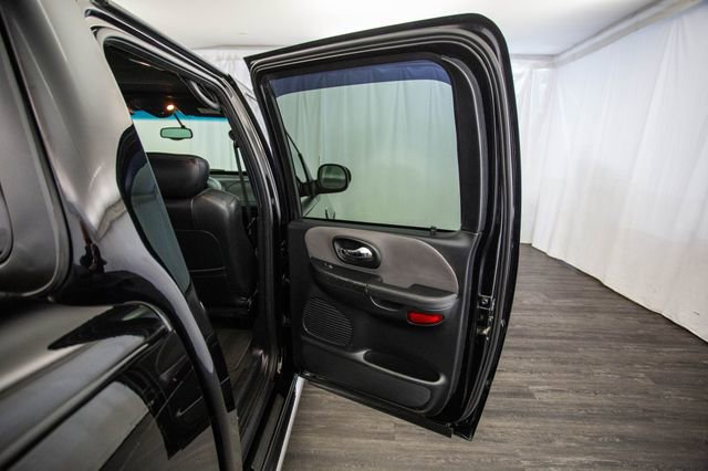 Used 2002 Ford F150 Harley-Davidson image 23