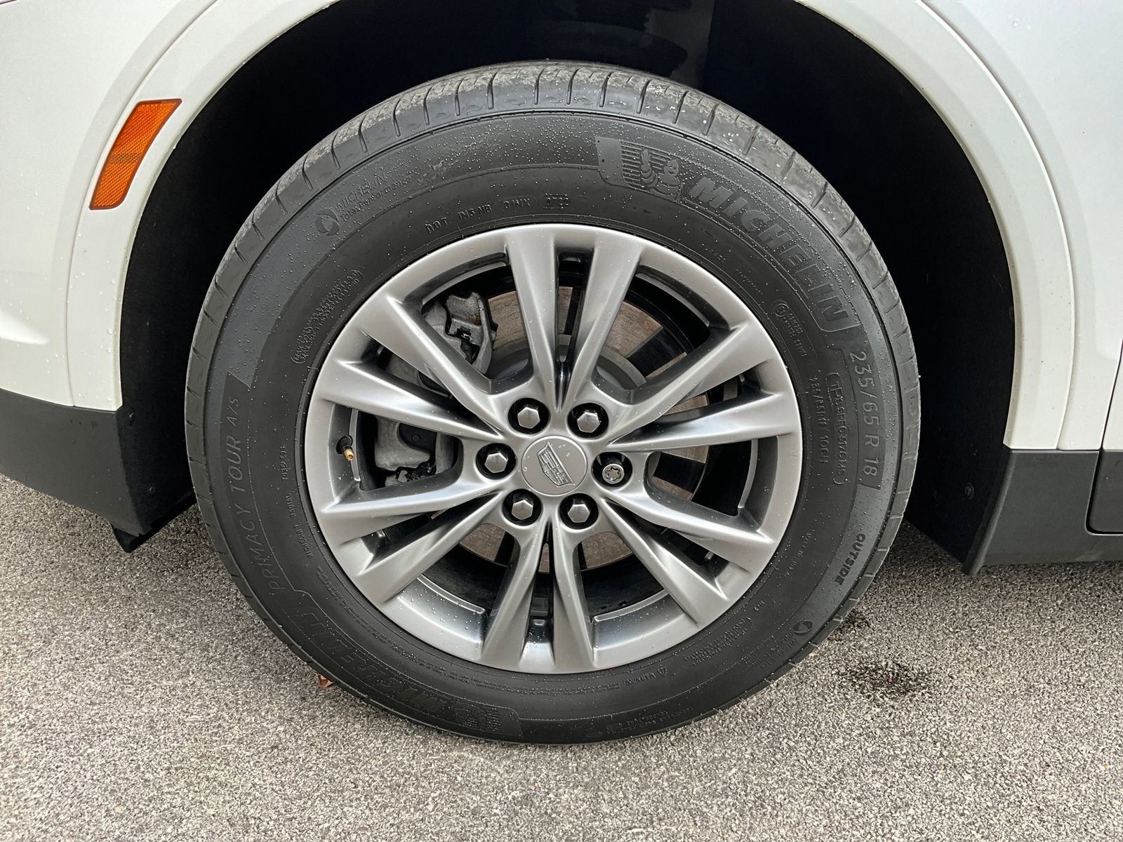 Used 2022 Cadillac XT5 Premium Luxury w/ LPO, Floor Liner Package image 37