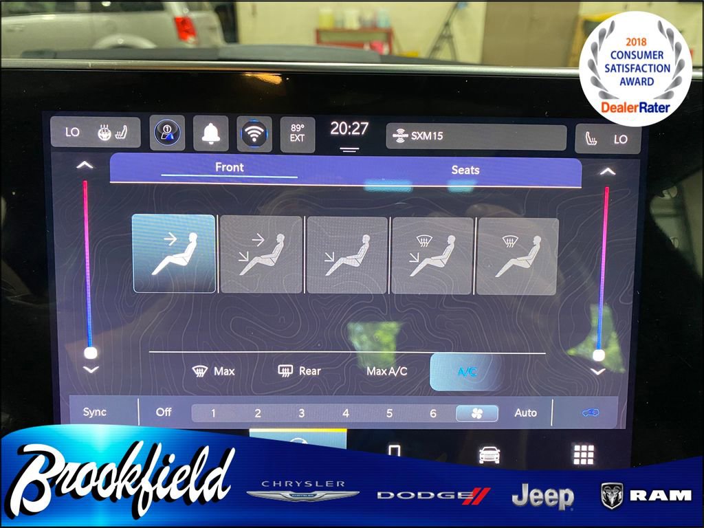 New 2025 Jeep Compass Limited w/ Sun and Sound Group image 23