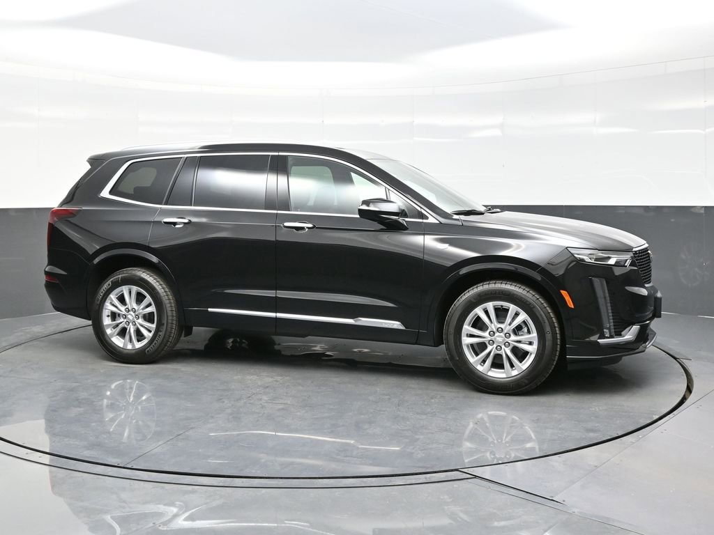 New 2025 Cadillac XT6 Luxury w/ LPO, Floor Liner Package AWD/4WD image 8