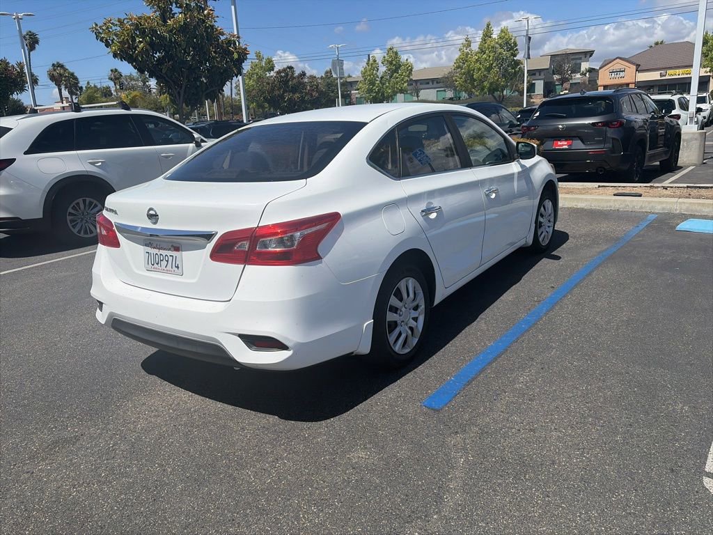 Used 2016 Nissan Sentra S FWD image 9