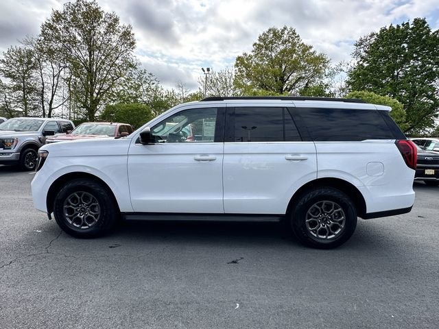 Certified 2025 Ford Expedition Active AWD/4WD image 8