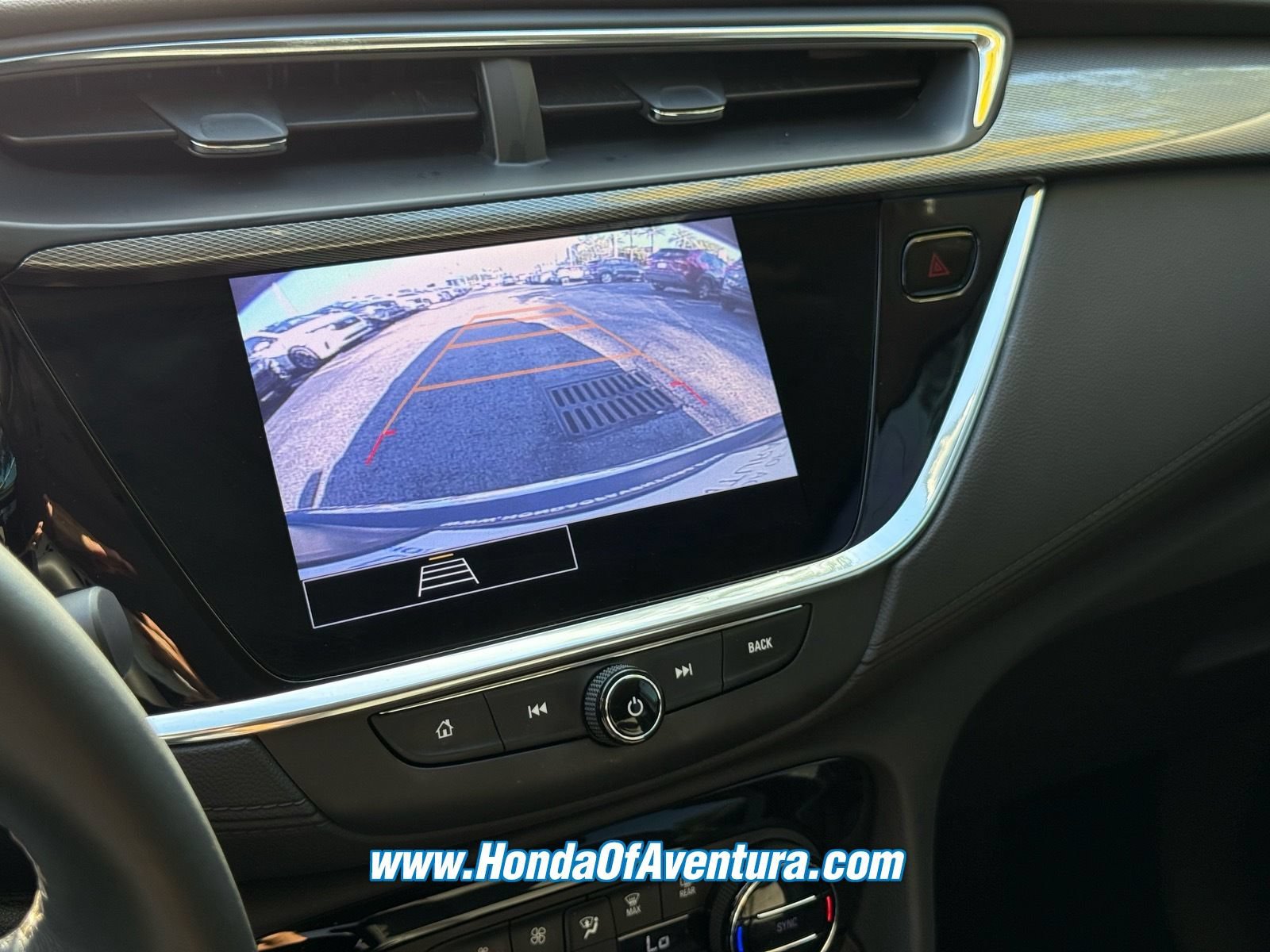 Used 2023 Buick Encore GX Essence w/ Experience Buick Package FWD image 21