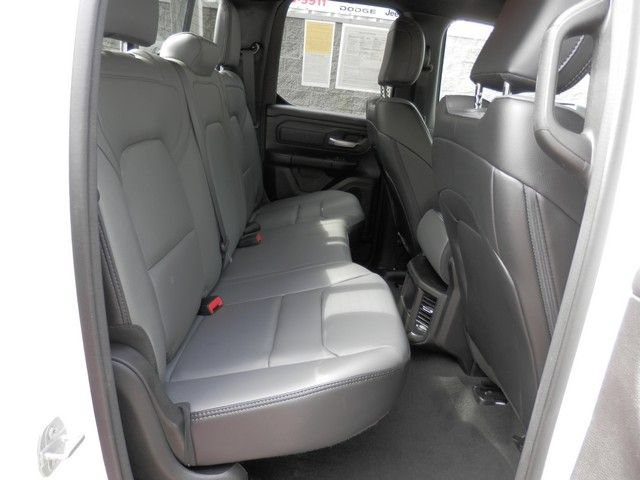Used 2022 RAM 1500 Tradesman w/ Level 1 Safety Group AWD/4WD image 33
