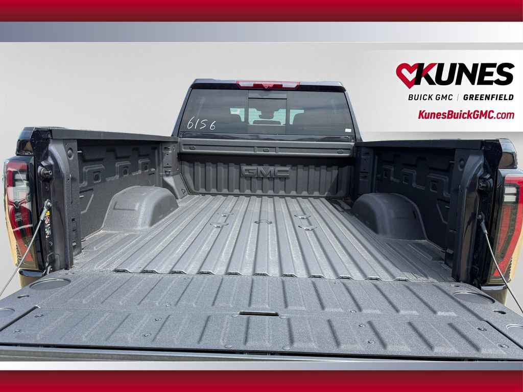New 2026 GMC Sierra 2500 AT4 w/ AT4 Premium Plus Package AWD/4WD image 41