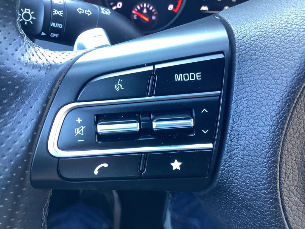 Certified 2022 Kia Stinger GT-Line AWD/4WD image 19
