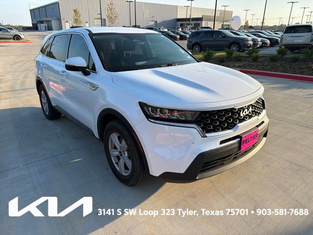 Certified 2023 Kia Sorento LX