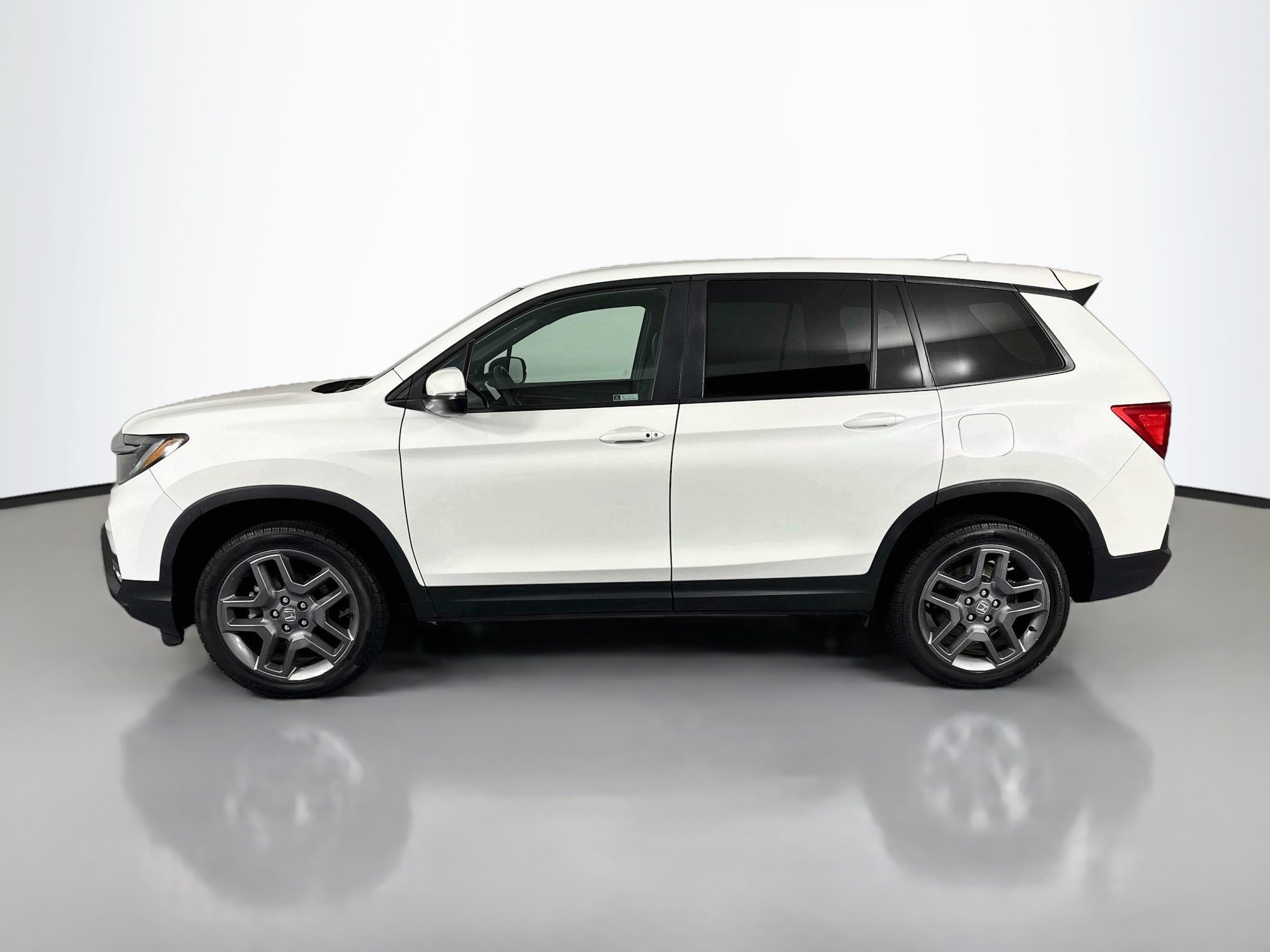 Certified 2022 Honda Passport EX-L image 8