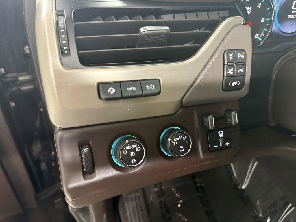 Used 2019 GMC Yukon XL Denali w/ Denali Ultimate Package image 14