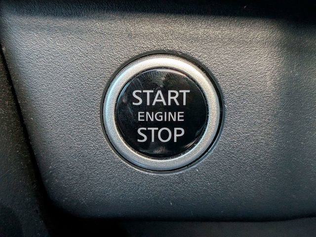 Used 2023 Nissan Rogue SL w/ SL Premium Package image 30