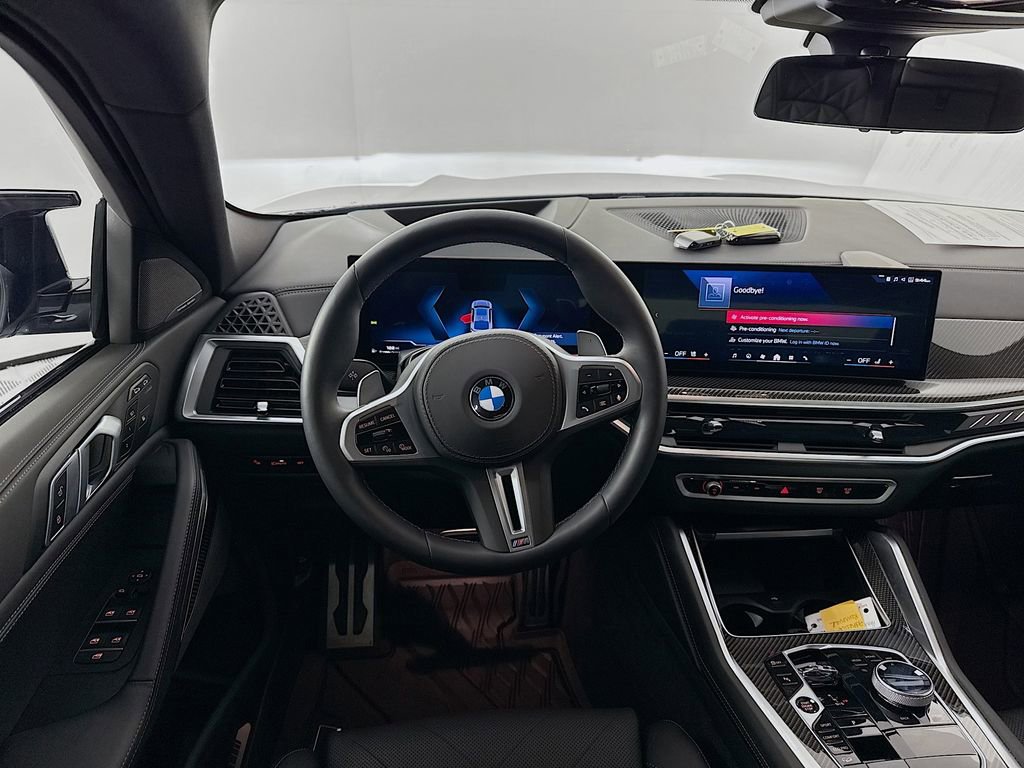Used 2025 BMW X6 M60i AWD/4WD image 23