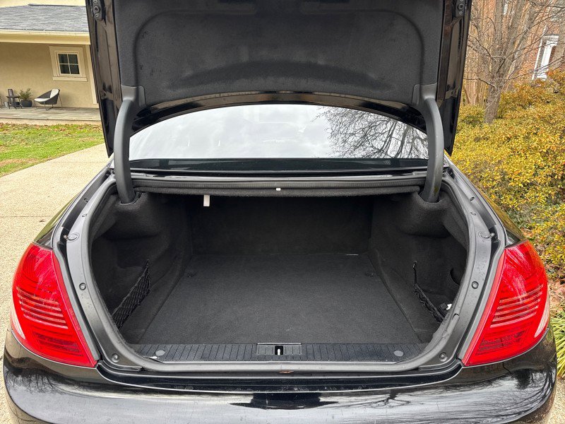 Used 2010 Mercedes-Benz CL 550 4MATIC image 43